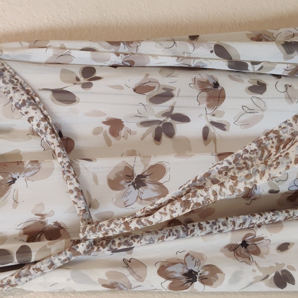 PLUS SIZE DRESS - Picture 4 of 4